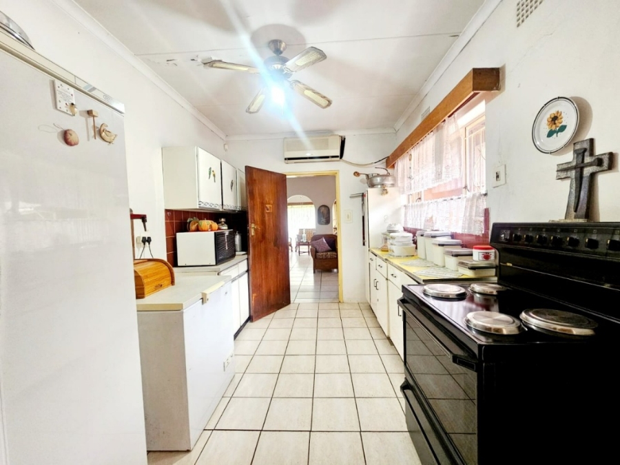 3 Bedroom Property for Sale in Meerhof North West